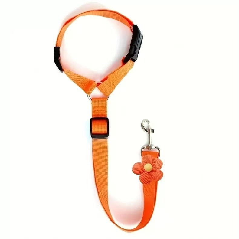 Stretchable band with flower attachment rope