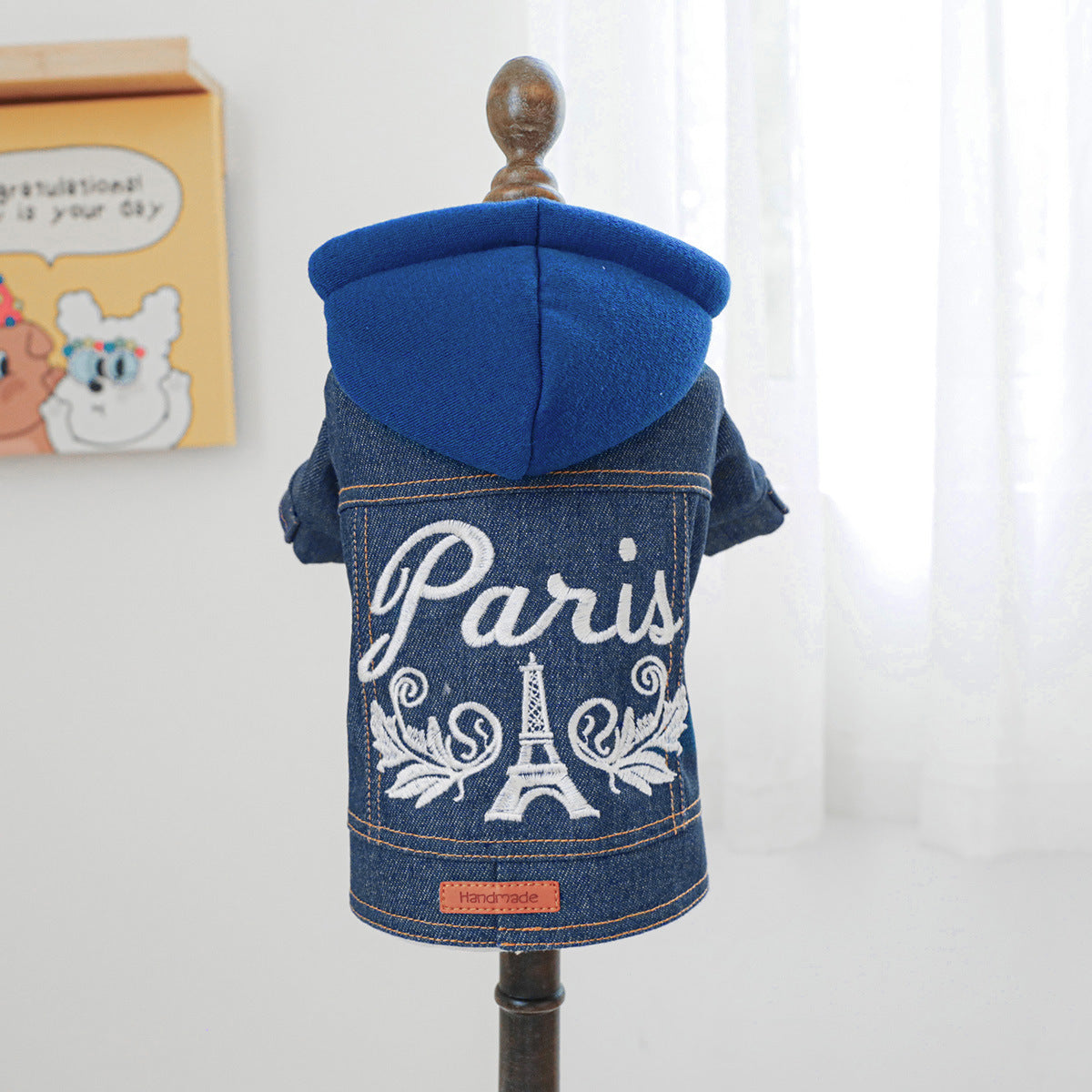 Pet clothing